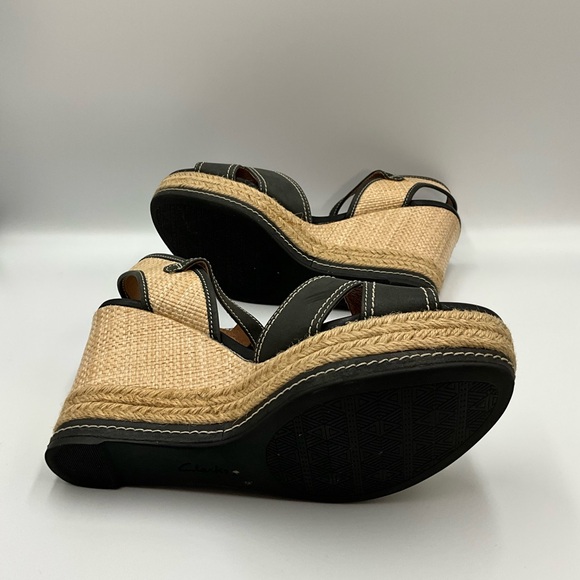 Clarks Wedge Sandals Size 7 Indigo Amelia Air 3.5” Heel - Picture 5 of 6